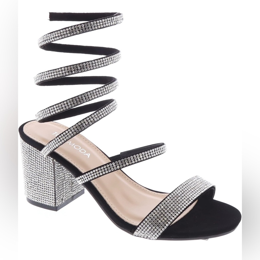 Size 8.5 black and rhinestone strap up the leg chunky heels - Picture 1 of 5